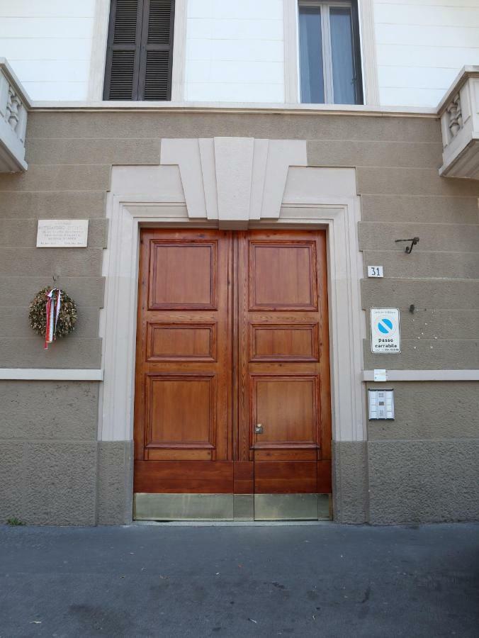 Paki Home Nel Cuore Dei Navigli Di Milano Exterior foto